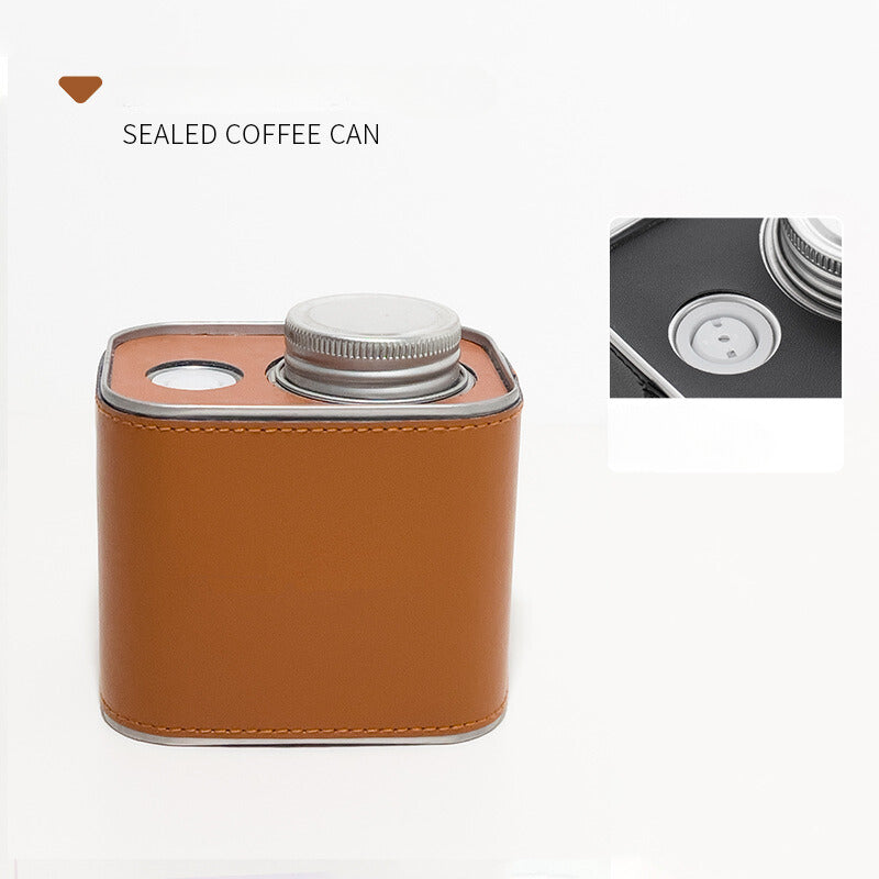 علبة معدنية لحفظ القهوة مغلفة بالجلد